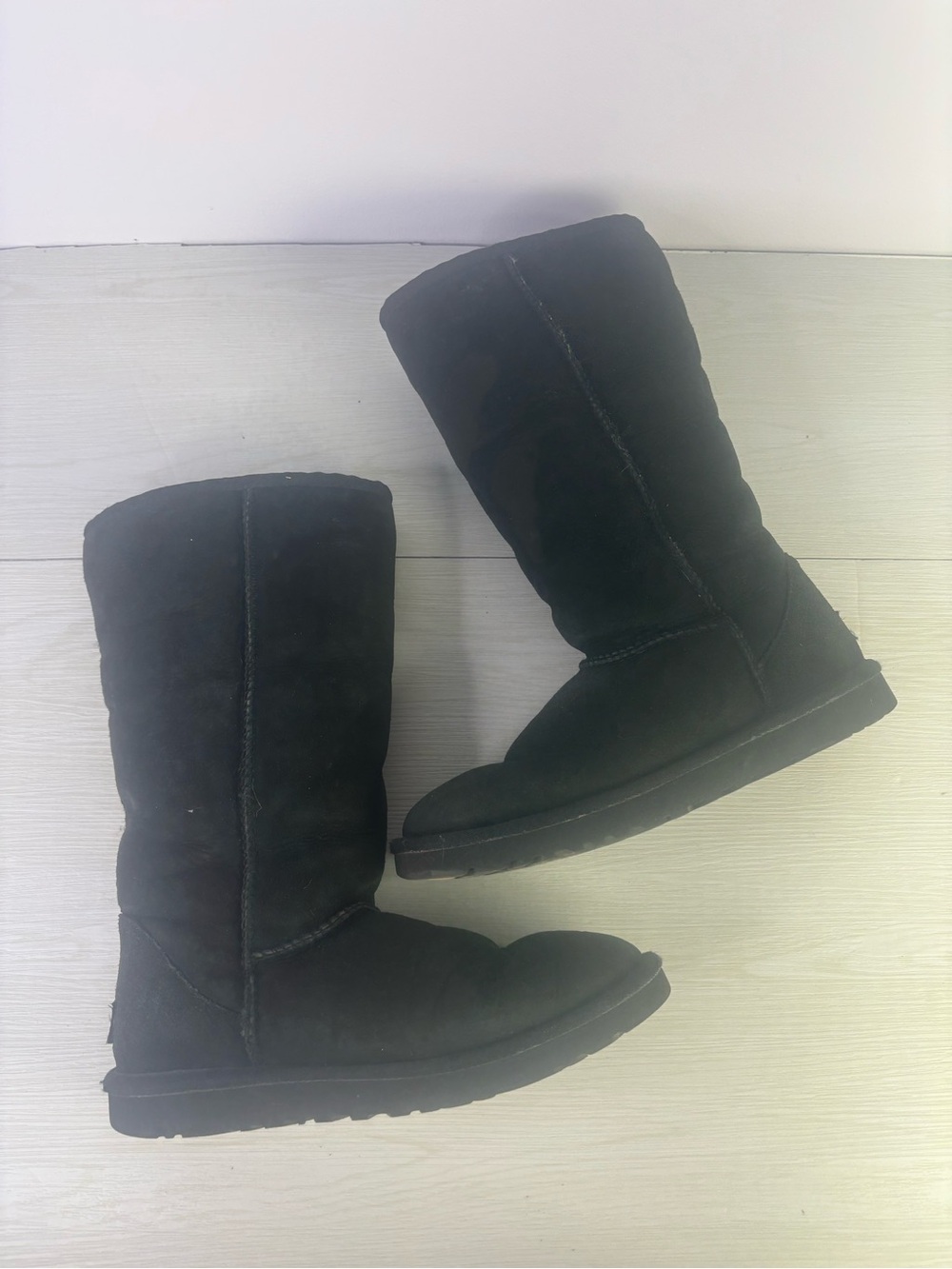 UGG Classic Tall Boot Black 5815 size 8